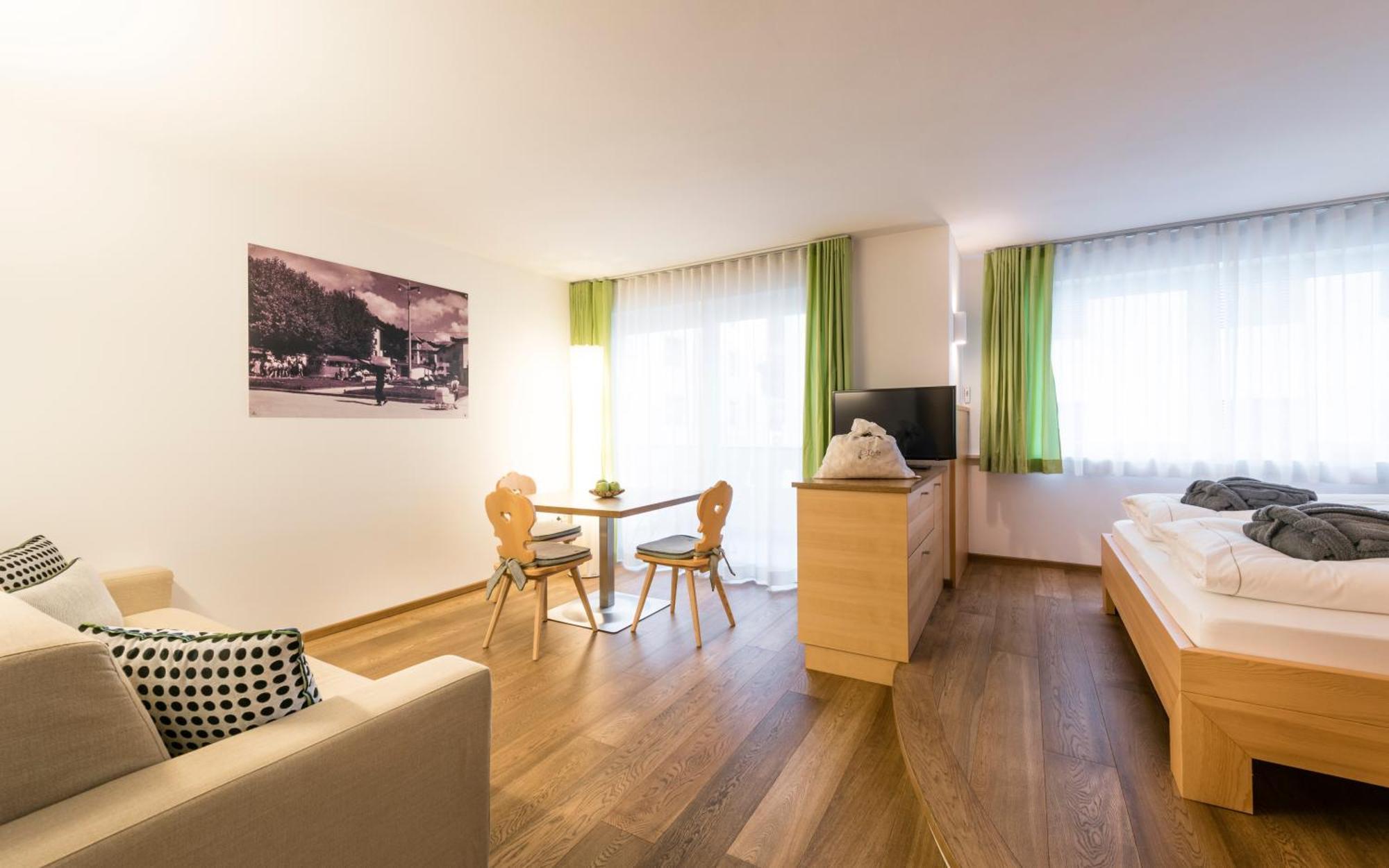 Avita - Suites To Relax Ortisei Kültér fotó